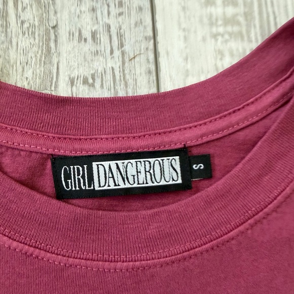 Anthropologie GIRLDANGEROUS Derby Days Boyfriend tee size small - Picture 8 of 8
